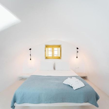 Villa Anelia House à Oia  Extérieur photo
